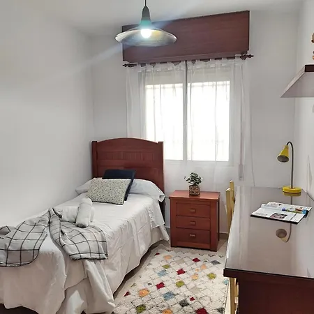 Apartment Centrico Jardines De Vallellano